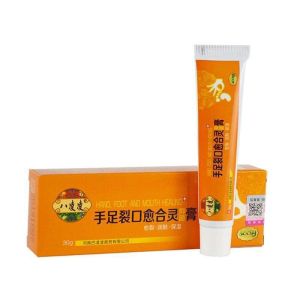 Natural Hand Foot Cracked Heel Cream Deep Moisturizing Anti-Aging Skin Repair Ointment Hand Foot Crack Healing Treatment Anti Crack Foot Moisturizer Heel Balm Rough Skin Barrier Repair Cream Fast Absorb Krim Melembap Kulit Tumit Kaki Tangan Merekah滋润手足裂口膏