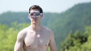 【SG】VIVA Adult Swim Goggles Anti Fog Wide Vision Large Frame Diving Goggles with Ear Plugs Waterproof Men Women