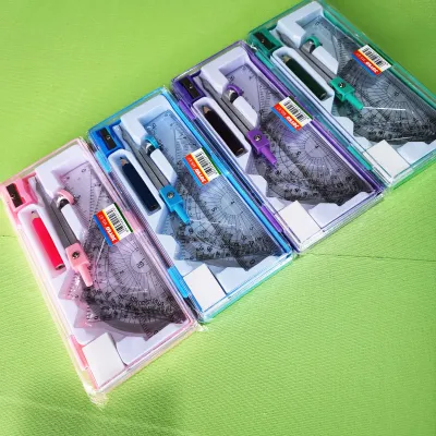 1 SET JANGKA JOYKO MS-87 MATH SET JANGKA PENGGARIS BUSUR DERAJAT PENGGARIS SEGITIGA RAUTAN PENSIL