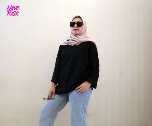 OVERSIZE Basic Polos Ninerisk black kaos atasan wanita oversized viral trending kaos atasan wanita trending terbaru kaos ninerisk baju oversized korea kaos hijab kekinian terbaru 2022 viral t-shirt wanita simpel tangan 3/4 baju selebram ootd
