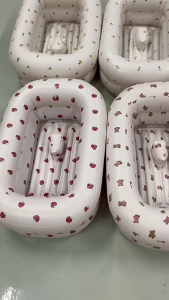 Bồn tắm bơm hơi xách tay cho bé lứa tuổi 1 đến 3 năm nhanh chóng Lạm Phát thiết kế dễ thương họa tiết hoạt hình sử dụng ngoài trời trong nhà