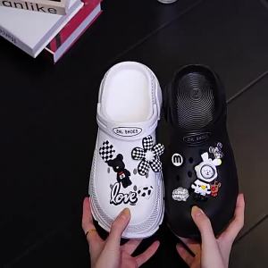 [Free Shipping] WomenS Summer Outdoor Clogs New Style Sandals Thick-Soled Non-Slip Beach Slippers Nurse Slippers Jieyang Slippers