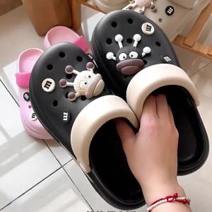 [Free Shipping] 2025 WomenS Summer New Thick-Soled Clog Sandals For Outdoor Wear Non-Slip Soft Sole Height-Increasing Beach Closed-Toe Sandals