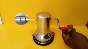 Coconut scraper stainless steel/kukur parut kelapa