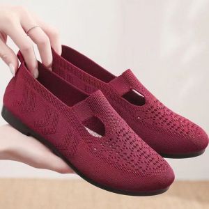 Free Shipping Spring Hollow-Out Canvas Shoes Breathable Slip-On Style Non-Slip Soft-Soled Flat WomenS Shoes Fashionable And Casual