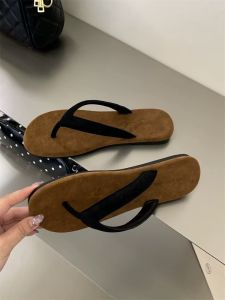[Free Shipping] 2026 Summer New Womens Flip-Flops Versatile Lazy Slippers Flat Casual Outdoor Beach Sandals
