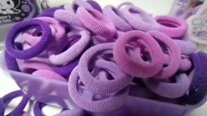 2026 New 100PCS Colorful No Damage Elastic Hair Bands for Kids Girls Mini Suitcase Hair Tie Set
