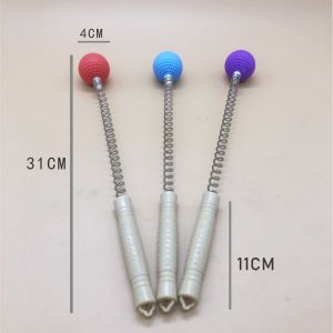 Hand-held Multi-purpose Knee Massager Stick Golf Massage Hammer Massager for Body Pain Reduce Fatigue Relief 弹簧硅胶按摩球