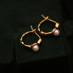 1 Pair French Romantic Sweet White Stud Hoop Earrings Simple And Elegant Jewelry For New Women Girls Accessories