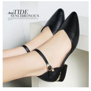 Free Shipping Soft Leather-Covered Toe Flat Sandals For Women New Style Thick Heel Low Heel Single-Strap Shoes WomenS Shoes Hollow Shoes