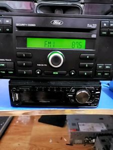 Đầu phát nhạc cho xe ô tô FORD FOCUS 6 Disk AUX USB