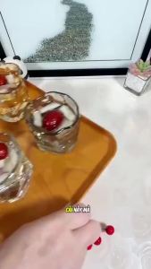 Khay nhựa vân gỗ decor quán cafe nhà hàng khay nhựa vân gỗ đựng đồ ăn trang trí chụp ảnh Fenmart