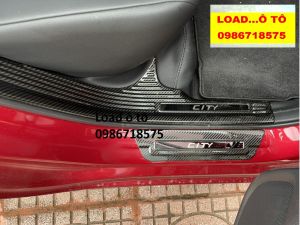 Ốp Bậc Cửa Nẹp Bước Chân Xe Honda City 2026-2021 Trong Ngoài Vân Carbon Cao Cấp Có Sẵn Keo Dán 3M