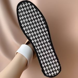 Free Shipping WomenS Black Platform Sandals With Thick Soles Featuring A Clip-On Heel Design Thin Straps And A Height-Increasing Effect Perfect For Summer Outdoor Wear New Style 2026