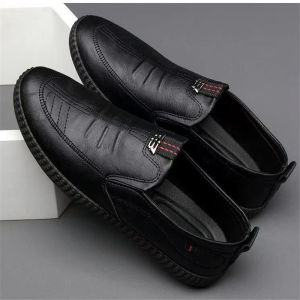 ร้องเท้าผูชาย รองเท้าคัดชูผช รองเท้าหนังลําลอง พื้นนิ่ม สวมใส่สบาย แฟชั่นฤดูใบไม้ผลิ