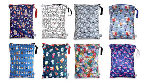 FLOCK THREE Reusable Wet Bag Diaper Bag Water Resistant Swimming Bag Travel Toiletries Pouch Yoga Gym Bag 42cm x 32cm