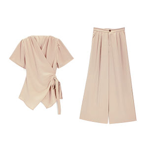 ชุดเซ็ต 2 ชิ้นเกาหลี เสื้อแขนสั้นคอวีผูกเอว+กางเกงขากระบอกใหญ่ ผ้าไนลอนสเปนเด็กซ์ เอวยืดซิปหน้า มีกระเป๋าหูเข็มขัด สีกากี/ดำ ชุดทำงานพรีเมียม #801