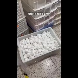 【Ship in 24H】网红可塑型方块豆腐块捏捏黏土慢回弹超柔软中学生解压捏捏玩具Internet celebrity plastic square chunks kneading clay slowlykaikao周六文具店20250301