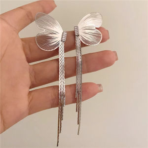 Fashionable Ring Gift 法式复古高级感金属翅膀镶钻流苏耳环女小众个性设计感精致耳钉品