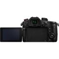 Panasonic Lumix GH5 II Body DC-GH5 Mark 2 Mirrorless Camera Resmi. 