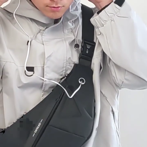 Fashion Crossbody Bag Belt Bag Large Capacity Bag for Men Travel Chest Bag Splashproof Over The Shoulder Bags