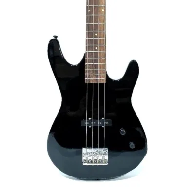 BASS ELEKTRIK FENDER WARNA HITAM MURAH JAKARTA - TWOSTORE9