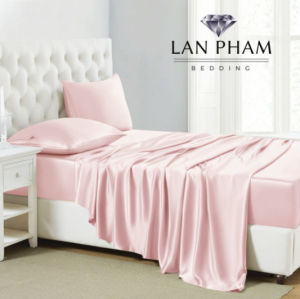 Bộ Chăn Trần Bông Ga Gối Phi Lụa 5 Món Cao Cấp Lan Bedding Màu Hồng Phấn (Loại 1)