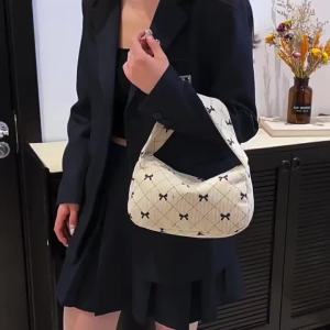 Korean-style beautiful handbag niche design pillow bag large-capacity casual simple fashion handbag