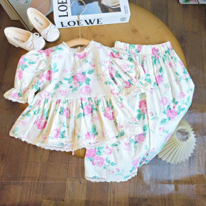 Gấu lãnh đạo mùa hè Bộ quần áo cho bé gái hoa ren mới phồng sleevs T-Shirt và quần 2pcs phù hợp với trang phục công chúa cho trẻ em Cô gái của quần áo 3-7 năm trẻ em của trang phục giản dị