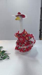 Festive porch goose clothes 23 Inch-sized Christmas Halloween Thanksgiving and Thanksgiving Day white goose garden decoration