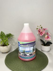 น้ำยาดับกลิ่นและฆ่าเชื้อ ใช้ทำความสะอาดและฆ่าเชื้อในขั้นตอนเดียวบนผื้นผิวทั่วไป