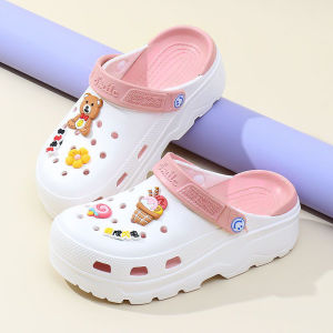 KDAShop มาแรงในตอนนี้🎀 รองเท้าแตะ รองเท้าหัวโตน่ารักๆ ตัวติดพี่หมี สีพาสเทลทูโทนงื้อๆน่ารักไม่ไหว รัดส้น พื้นหนา น้ำหนักเบาสวมใส่ไปไหนก็สะดวกสบาย น่ารักแบบนี้อดใจไหวเหรอ💝