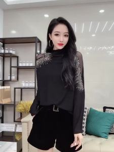 Graphic Turtlenecks Korean Fashion Pullover Clothes Top Womens Tshirt Clothing Rhinestone T Shirts for Women Streetwear Sequin