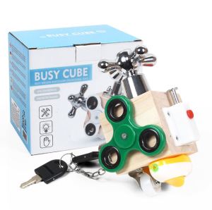 [Ready Stock - local] Montessori Toy - Sensory Busy Cube / Busy Block for Baby/Toddler to Enhance their Learning and Development idle for Gift and Souvenir