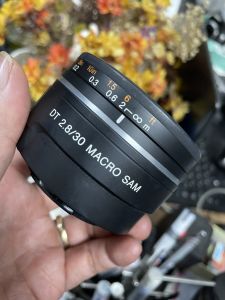 Ống kính máy ảnh Sony Sam 30f2.8 macro cho DSLR của sony
