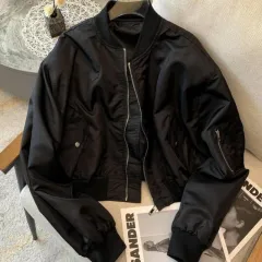 VINTAGE Y2K LEVIS BOMBER JACKET - B 10, Men's Fashion, Coats, Jackets and  Outerwear on Carousell