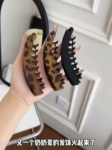 READY STOCK!!! Banana Hair Clip for Women  Strong Hold Claw Clip Non-Slip Hair Accessories for Thick Long Hair  Code: 9965  香蕉夹