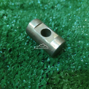 Baut Pengatur Kekencangan Singkal Kupu-Kupu Traktor Quick Cultivator Cakar Baja - Ridger Adjusting Bush/Screw