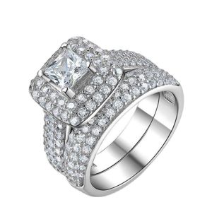 BINOCUL 2pcs Diamond Ladies Luxury Ring Set Silver Double-layer Stackable Finger Rings Exquisite Womens Ring Valentines Day Gift