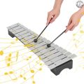 เครื่องดนตรี xylophone 15 โน๊ต. 
