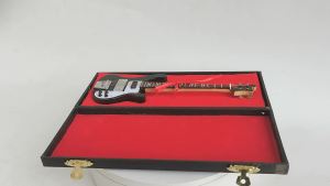 LZD  Mini Electric Bass Musical Instrument Model Mini Electric Bass 20CM Musical Instrument Model   Home Furnishings   Birthday Gift