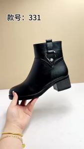 Giày bốt cổ ngắn mùa đông chống nước thời trang da mềm cho phụ nữ giày bông ấm dày cho mẹ giày đế dày