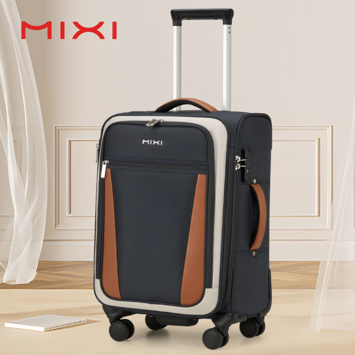 Lightweight carry-on luggage