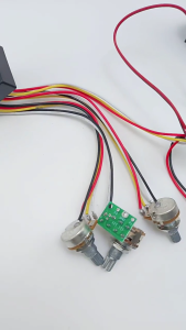 Hệ thống điều khiển Mobin đàn guitar ghi âm thiết bị phòng thu Bass Guitar Preamp thích hợp cho các nhạc sĩ và phòng thu sử dụng