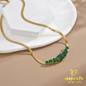 K70 kalung Gepeng Titanium Rantai Klavikula Mewah Dengan 7 Zircon Hijau