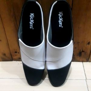 sepatu selop terbaru / sepatu selop pria / sepatu bustong terbaru bagus lembut dan nyaman