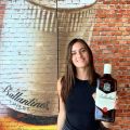 Ballantines finest blended scotch Scotland, có hộp. 