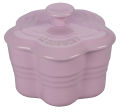Le Creuset Stoneware Small Flower Ramekin with Lid (Brilliant Lavender). 