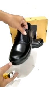 Sepatu Safety Kings Akhi Low internasional Kulit Ujung Besi