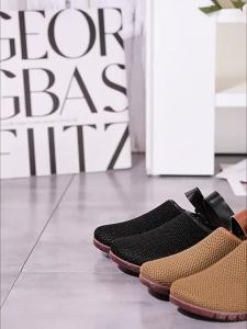 [Free Shipping] New WomenS Shoes  Mesh Slip-On Casual Shoes Breathable Slippers Comfortable Half-Slippers Lightweight WomenS Shoes